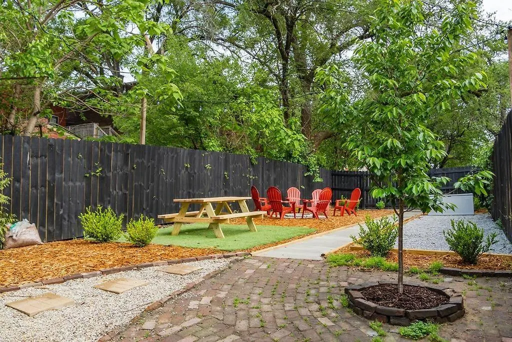 Luxury 8 Bed/4 Ba Nulu Home Private Yard/Parking Louisville-Jefferson County États-Unis